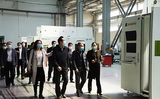 苏州市副市长蒋来清等向导调研南宫28机械人智能装备工业基地