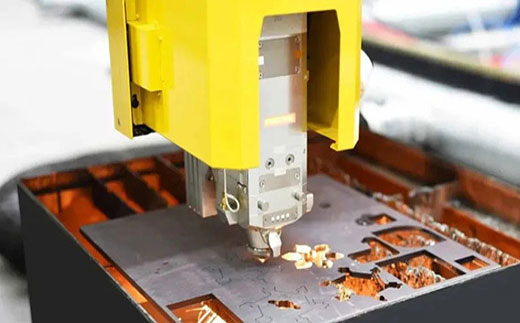 南宫28高功率8025/6025/6020宽幅激光切割机Class1级防护